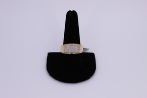  10KT Yellow Gold Man's 1/4CT Diamond Ring Size 10