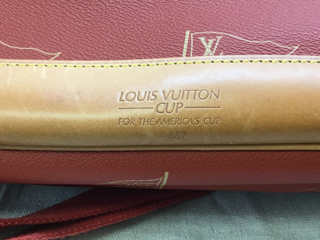 Louis Vuitton LV Cup Calvi