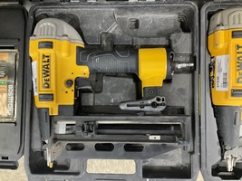 DeWalt DWFP71917 Framing Nailer