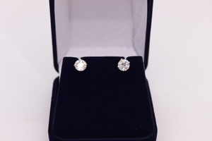  14KT Diamond Stud Earrings 1.38 CTTW Euro Cut Diamonds