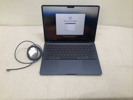 Apple MacBook Air M2