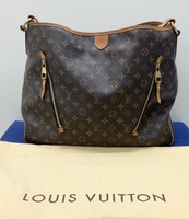 Louis Vuitton Delightful Hobo Monogram Canvas Authenticated