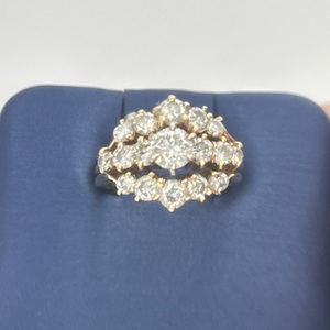  Yellow Gold Cluster Diamond Ring