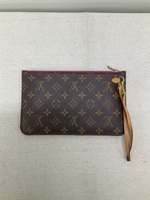 LOUIS VUITTON WRISTLET