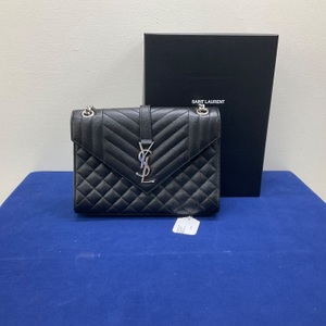  Yves Saint Laurent Envelope Triquilt Medium